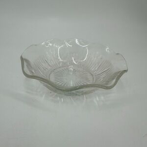 Vintage Clear Pressed Glass Ruffled Edge Fruit Bowl - Mid-Century Serving Dish‎